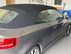 Grau Gebraucht 2011 Audi Cabriolet Sport Cabrio | 6.000 €