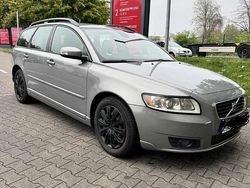 Grau Gebraucht 2008 Volvo V50 Kombi | 2.650 € (Fairer Preis)