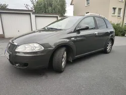 Grau Gebraucht 2006 Fiat Croma Kombi | 1.150 €