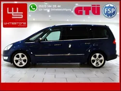 Blau Gebraucht 2013 Ford Galaxy Titanium Van / Kleinbus | 16.880 €