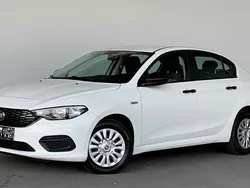Weiß Gebraucht 2017 Fiat Tipo Limousine | 8.970 € (Fairer Preis)