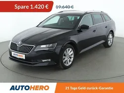 Schwarz Gebraucht 2019 Skoda Superb Style Kombi | 18.220 € (Fairer Preis)