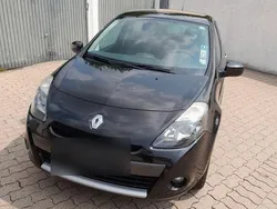 Schwarz Gebraucht 2010 Renault Clio II Expression Kleinwagen | 2.590 € (Fairer Preis)