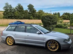 Silber Gebraucht 2000 Audi S4 Kombi | 14.500 € (Etwas zu teuer)