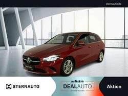 Manufaktur lack manufaktur patagonienrot metallic Gebraucht 2023 Mercedes B200 Progressive Van / Kleinbus | 29.480 € (Guter Preis)