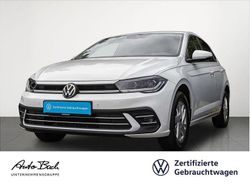 Weiß (pure white) Gebraucht 2022 VW Polo Style Limousine | 17.740 € (Fairer Preis)