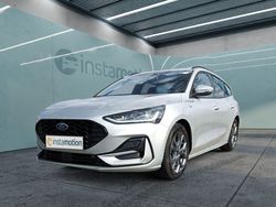 Silber Gebraucht 2023 Ford Focus ST-Line X Kombi | 27.090 € (Teuer)