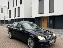 Blau Gebraucht 2007 Mercedes C220 Elegance Limousine | 6.900 € (Fairer Preis)