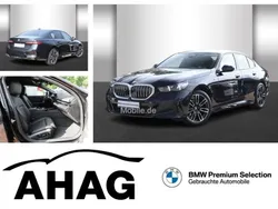 Schwarz Gebraucht 2024 BMW 520 M Sport Limousine | 51.990 € (Guter Preis)