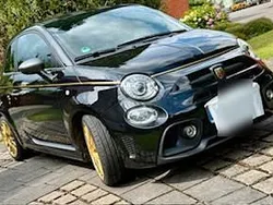 Schwarz Gebraucht 2021 Abarth 595 Kleinwagen | 20.500 € (Fairer Preis)