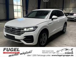 Pure white Gebraucht 2021 VW Touareg R-line SUV | 42.899 € (Superpreis)