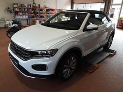 Pure white Gebraucht 2021 VW T-Roc Cabriolet Style Cabrio | 25.400 € (Guter Preis)