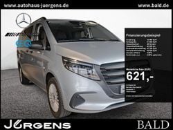 Silber hightechsilber metallic Gebraucht 2024 Mercedes Vito Van / Kleinbus | 52.490 €