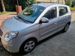Silber Gebraucht 2009 Kia Picanto Kleinwagen | 1.999 € (Fairer Preis)