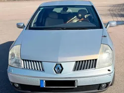 Grau Gebraucht 2002 Renault Vel Satis Kleinwagen | 2.990 €