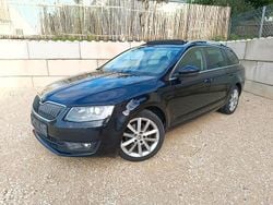 Schwarz Gebraucht 2014 Skoda Octavia Kombi | 5.990 € (Guter Preis)