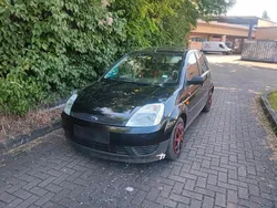 Schwarz Gebraucht 2002 Ford Fiesta Kleinwagen | 1.400 € (Fairer Preis)