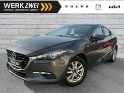 Matrixgrau metallic Gebraucht 2017 Mazda 3 Exclusive-Line Limousine | 15.900 € (Fairer Preis)