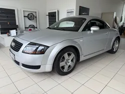 Silber Gebraucht 2000 Audi TT Sport Coupé | 15.900 €