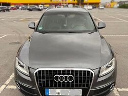 Grau Gebraucht 2016 Audi Q5 SUV | 20.000 € (Teuer)