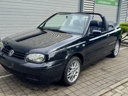 Schwarz Gebraucht 1999 VW Golf Cabriolet Classicline Cabrio | 7.500 €
