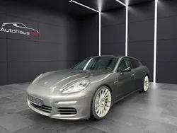 Grau Gebraucht 2014 Porsche Panamera 4S Chrono Limousine | 25.990 € (Fairer Preis)