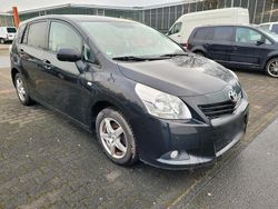 Schwarz Gebraucht 2012 Toyota Verso Van / Kleinbus | 3.950 € (Guter Preis)