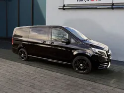 Schwarz Gebraucht 1999 Mercedes V300 AMG Van / Kleinbus | 44.380 €