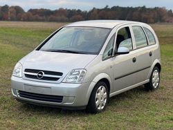 Silber Gebraucht 2004 Opel Meriva Edition Van / Kleinbus | 1.990 € (Fairer Preis)