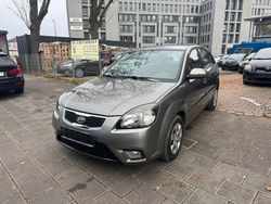 Silber Gebraucht 2010 Kia Rio Spirit Limousine | 3.499 € (Fairer Preis)