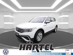 Pure white, solid Gebraucht 2022 VW Tiguan Allspace Life SUV | 33.100 € (Guter Preis)
