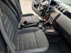 Grau Gebraucht 2019 Dacia Duster Prestige SUV | 15.950 € (Fairer Preis)