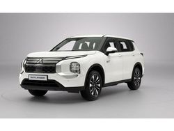 Weiß Gebraucht 2022 Mitsubishi Outlander P-HEV Basis SUV | 49.990 €