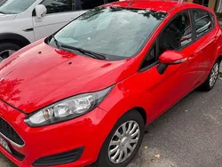 Rot Gebraucht 2017 Ford Fiesta Kleinwagen | 4.850 €