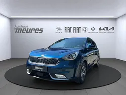 C3u) ozeanblau met. (blau Gebraucht 2017 Kia Niro Vision SUV | 14.988 € (Fairer Preis)