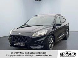 Obsidianschwarz Gebraucht 2023 Ford Kuga ST-Line SUV | 27.310 € (Guter Preis)