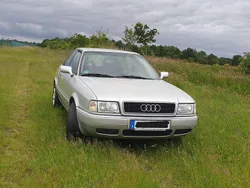 Silber Gebraucht 1994 Audi 80 Limousine | 3.200 €
