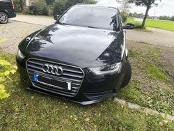 Schwarz Gebraucht 2015 Audi A4 Attraction Kombi | 11.700 € (Fairer Preis)