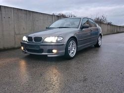 Grau Gebraucht 2004 BMW 330 Limousine | 6.300 € (Guter Preis)