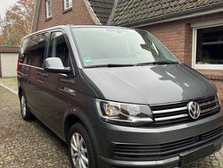 Grau Gebraucht 2019 VW T6.1 Van | 39.900 € (Teuer)