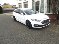 Weiß Gebraucht 2019 Ford Mondeo Titanium Limousine | 17.990 € (Teuer)