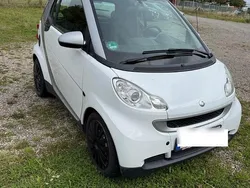 Weiß Gebraucht 2008 Smart ForTwo Coupé Coupé | 2.700 € (Fairer Preis)