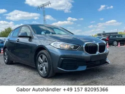 Grau Gebraucht 2020 BMW 116 Advantage Kleinwagen | 13.000 € (Etwas zu teuer)