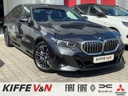 Grau Gebraucht 2024 BMW 550e M Sport Limousine | 74.740 € (Superpreis)