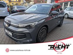 Delfingrau metallic Gebraucht 2024 VW Tiguan Life SUV | 28.870 € (Guter Preis)