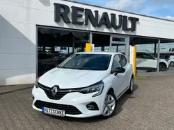 Weiß Gebraucht 2022 Renault Clio V Business Kleinwagen | 13.990 € (Guter Preis)
