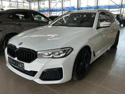 Weiß Gebraucht 2021 BMW 530 M Sport Kombi | 38.500 € (Guter Preis)