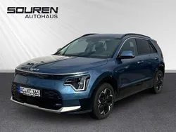 Blau Gebraucht 2024 Kia e-Niro Inspiration SUV | 33.990 € (Etwas zu teuer)