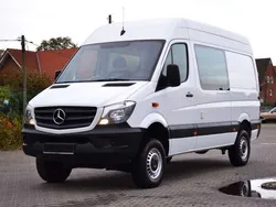 Arktikweiß Gebraucht 2015 Mercedes Sprinter Van | 29.740 €