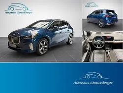 Blau Gebraucht 2024 BMW 218 Active Tourer Luxury Line Van / Kleinbus | 29.990 € (Guter Preis)